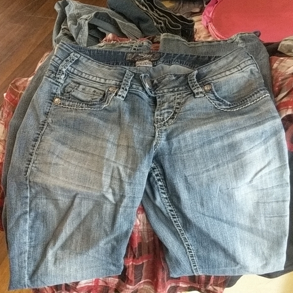 Jeans - Picture 3 of 4